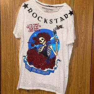 Rockstar original cuts on the crypt shirt